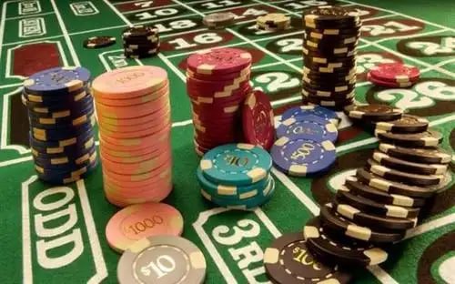Slot online berwarna-warni dengan display gulungan penuh warna